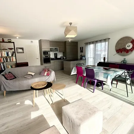 Spacieux T4 Neuf De Standing Plein Bourg Larmor-Plage Exterior photo